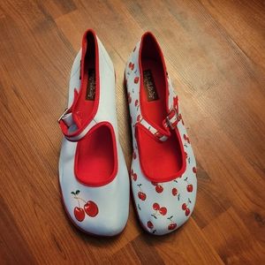 Hot Chocolate Design Cherry Mary-Janes